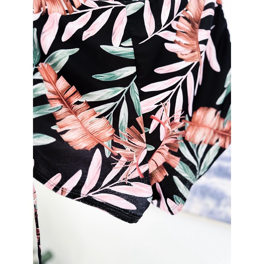 Under the Swaying Palm Trees 2pc Bandeau + swim shorts swimsuit - Picture 7 of 7